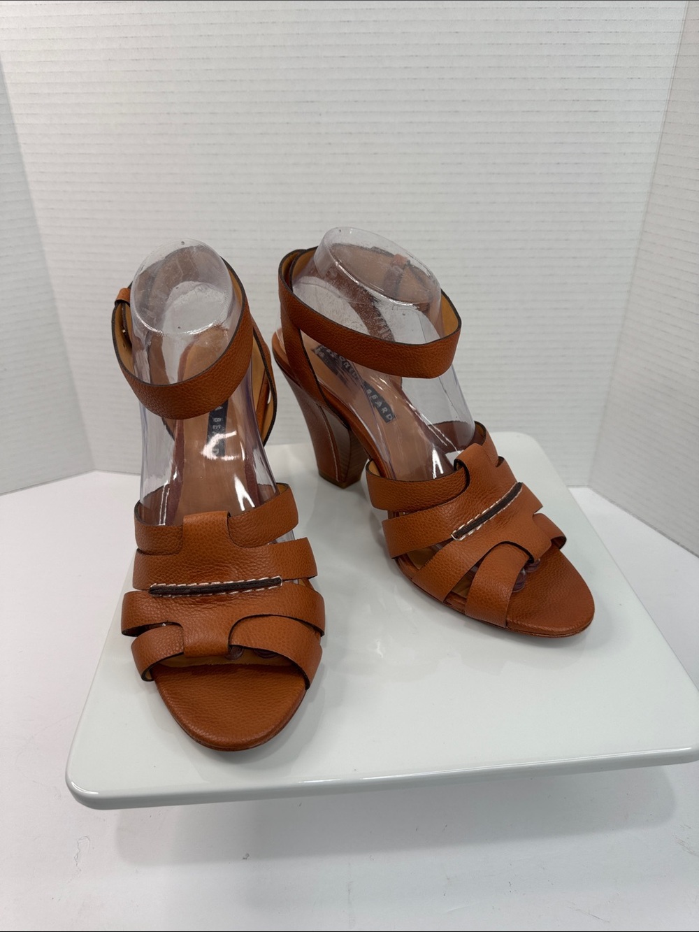 VERONICA BEARD CHARLEY LEATHER ANKLE-WRAP SANDALS-Ladies Size EU 40 (9)